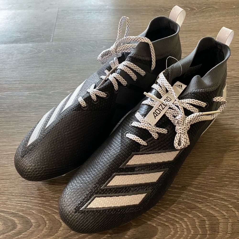 Adizero 8.0 Football Cleat